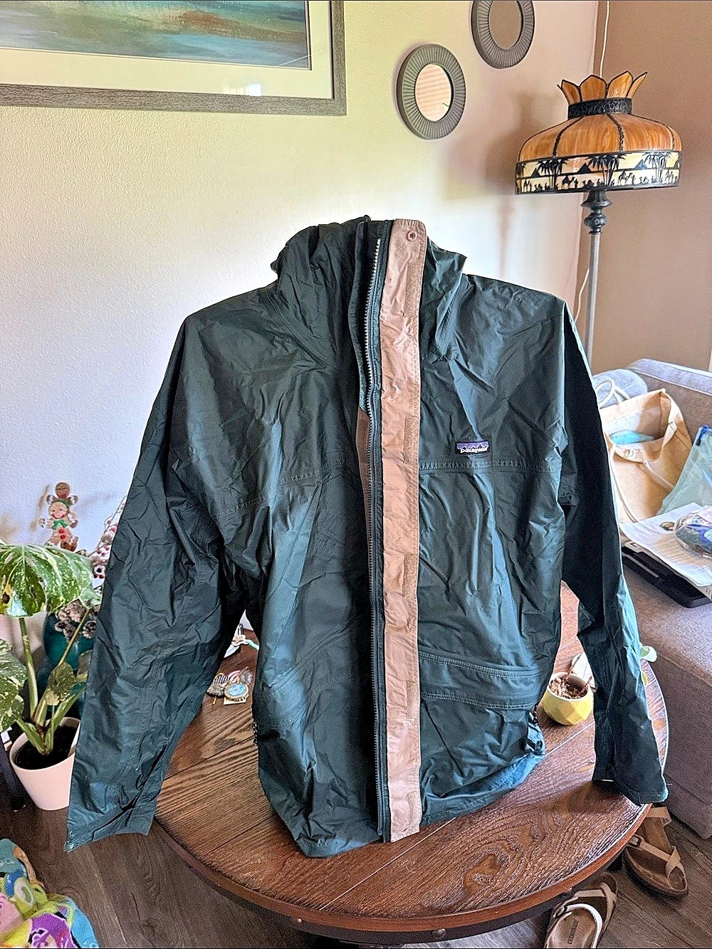Patagonia Storm Jacket Men's Green Nylon Jacket Size XL